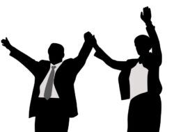 Lagi Musim, Suami-Istri Nyaleg